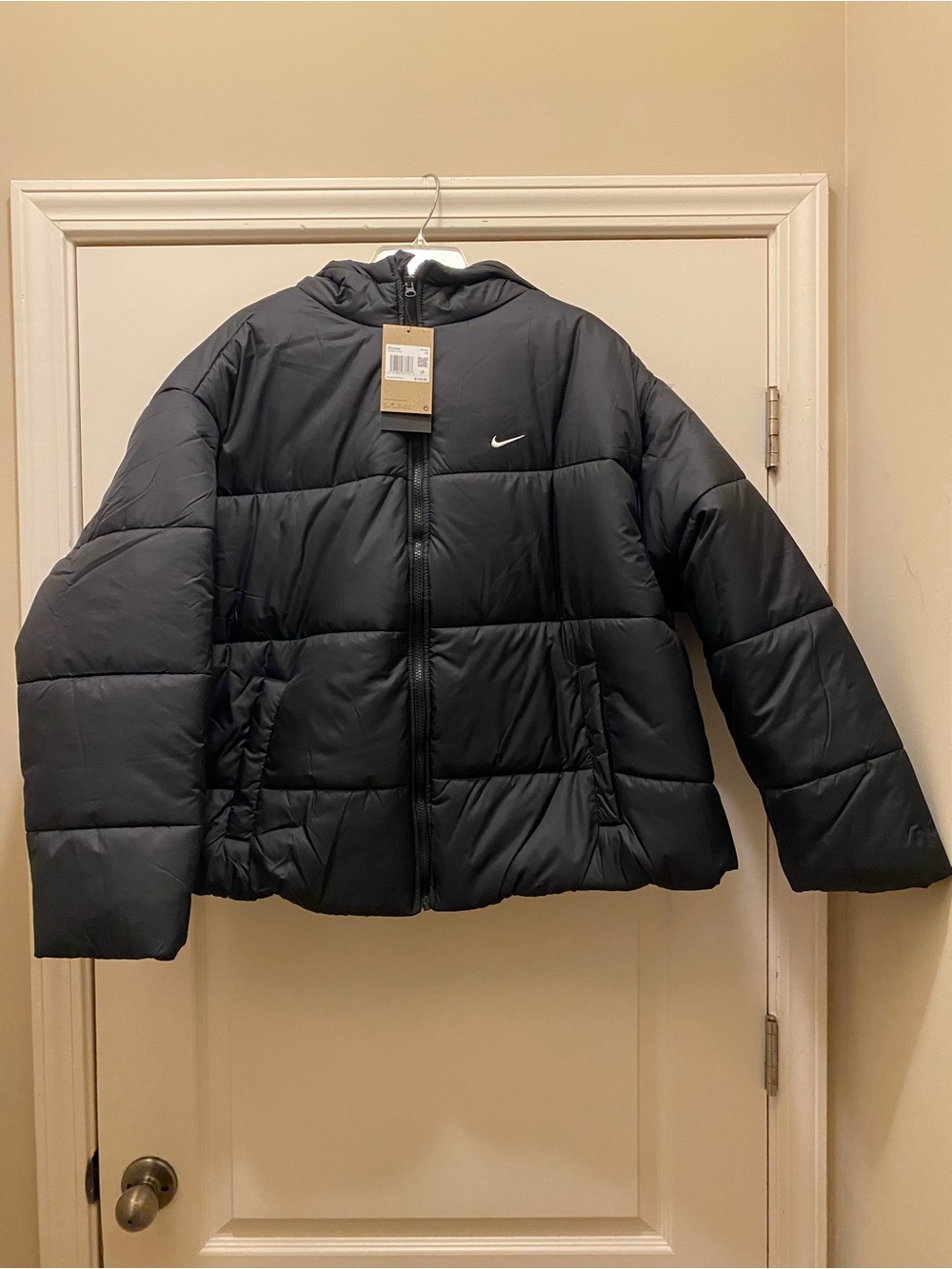 Nike Black Quilted Women's Puffer Jacket with Hood